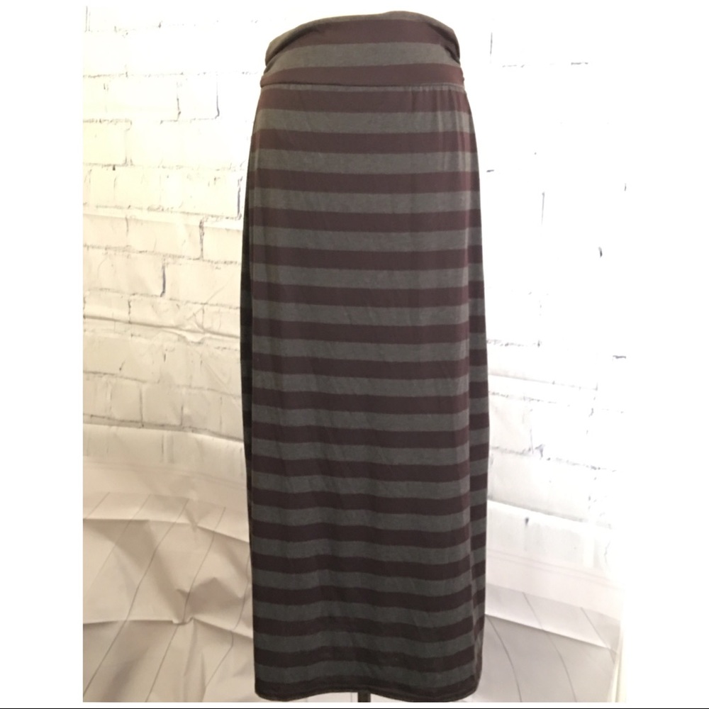 ***SOLD**Connection18 Stripe Maxi Skirt